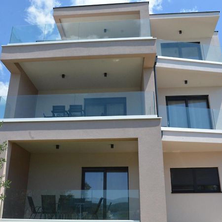 Sole Apartment ตูรันญ์ ภายนอก รูปภาพ