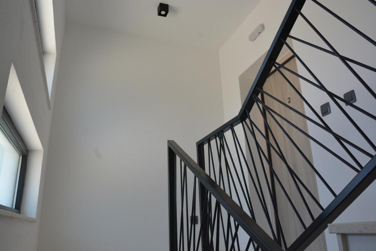 Sole Apartment ตูรันญ์ ภายนอก รูปภาพ