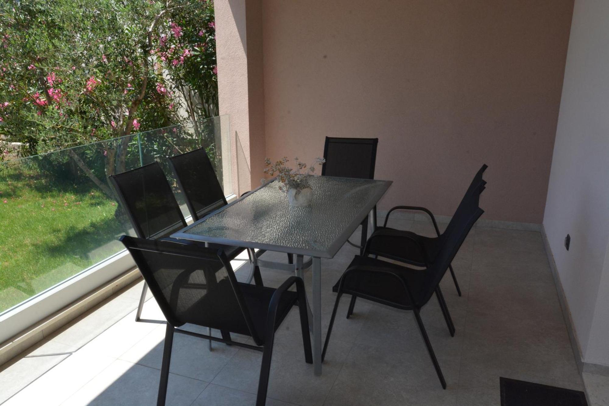 Sole Apartment ตูรันญ์ ภายนอก รูปภาพ