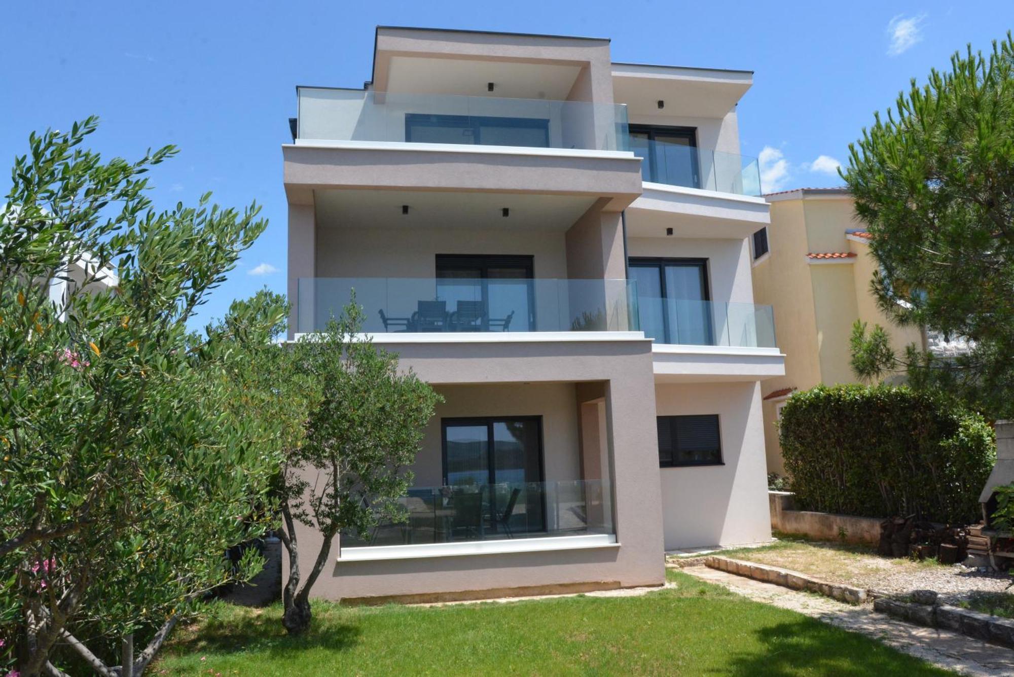 Sole Apartment ตูรันญ์ ภายนอก รูปภาพ